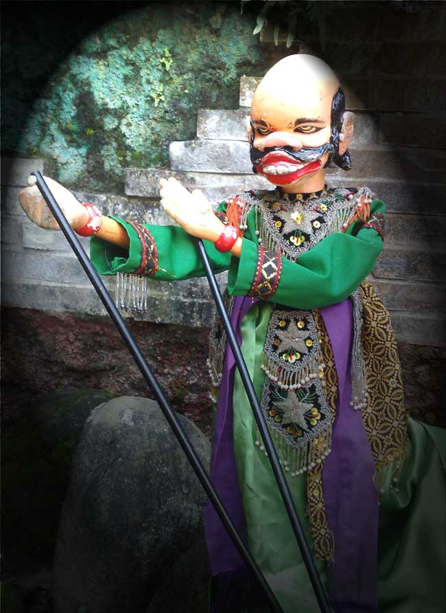 Totally Spice bilan jinsiy aloqa Tojikiston jinsiy aloqa xizmatlari